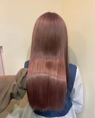 ロング カラー 生尾 虹水のヘアスタイル