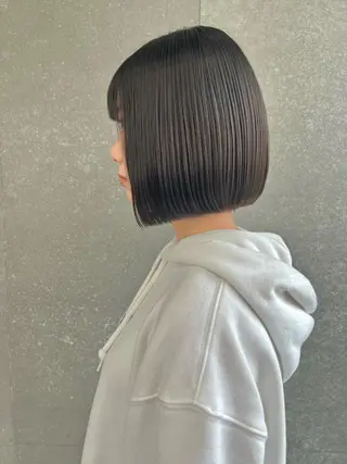 ショート カラー ボブ×縮毛矯正× 髪質改善/三ツ木一生のヘアスタイル