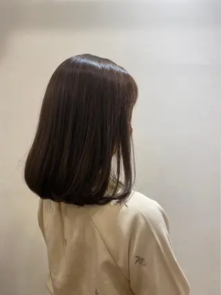 ミディアム カラー ヘアアレンジ 穂乃香 ショートパーマ☘️のヘアスタイル