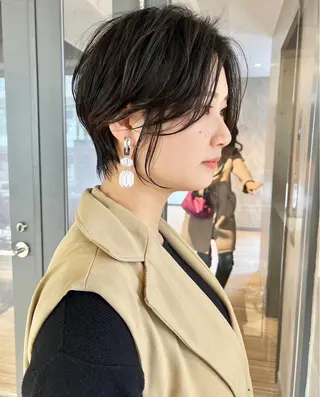 ショート RAISE by_WHITEのヘアスタイル