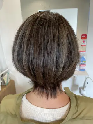 ショート 🔹TOMO🔹 圧倒的経験値🔹のヘアスタイル