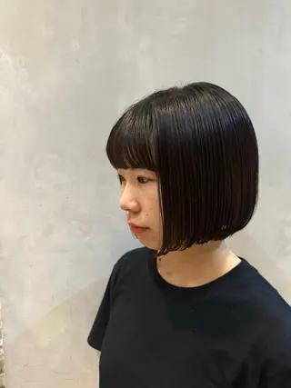 ショート bloom296 富里所属・🫧透明感カラー🫧 ロン毛美容師のヘアスタイル