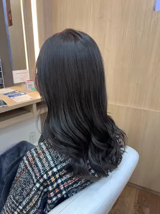 カラー ✂︎HITOMI ✂︎のヘアスタイル