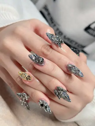 ネイル Rola kira nail salon所属・Rola kira 麗のネイルデザイン