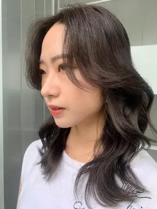 カラー 🎀韓国/髪質改善 長野美和🎀のヘアスタイル