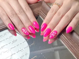 ネイル 🎀も ものネイルデザイン