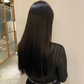 ロング カラー 山口 智也のヘアスタイル