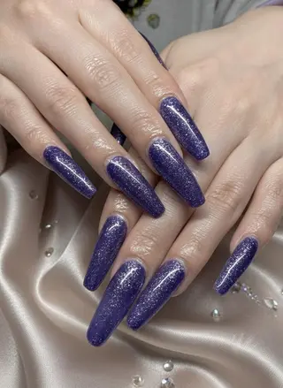 ネイル 24時間営業 UNABOMBAのネイルデザイン