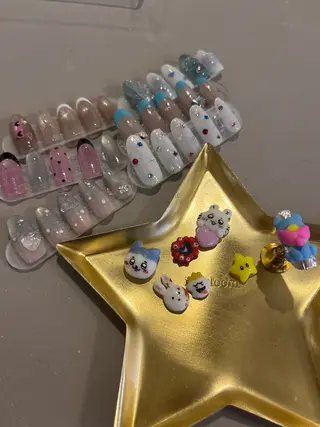 ネイル nalunail mikoのネイルデザイン