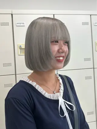 カラー 🌛ハイトーン/ パーマ/MANA🩶のヘアスタイル