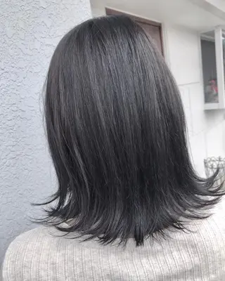 ミディアム カラー レイヤーカット匠 イソザキノリユキのヘアスタイル