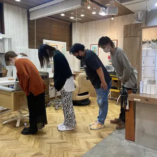 カラー パーマ ヘアアレンジ メンズ キッズ ネイル マツエク・マツパ Saffyハリウッド トリートメント◎のヘアスタイル