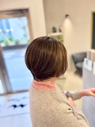 ショート カラー May hair【メイヘア】所属・サイトウ ヒトミ 【メイヘア】のヘアスタイル