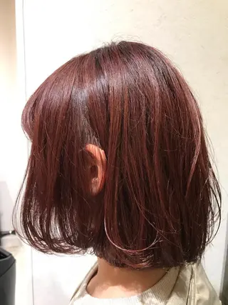 ミディアム カラー スズキ シオリのヘアスタイル
