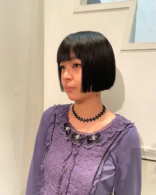 ショート 向坂 亜美のヘアスタイル