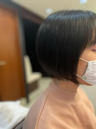 ショート こすげひろと カラー講師のヘアスタイル