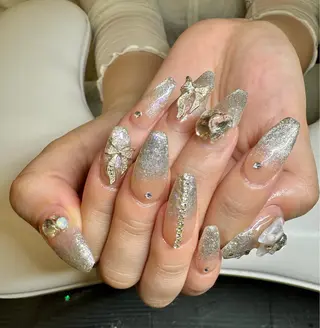 ネイル Re:JUvia JUMIのネイルデザイン