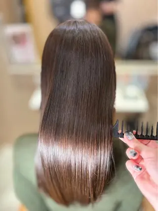 ミディアム パーマ 🩶医療×美髪‎🤍 完全個室髪質改善のヘアスタイル