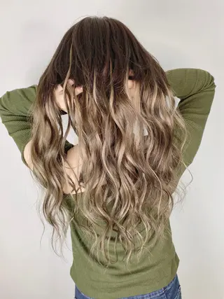 ロング 髪質改善/美髪矯正/ ハイトーン Kuroのヘアスタイル