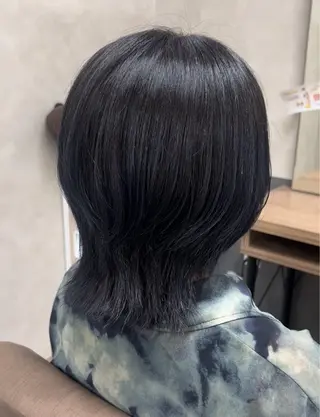 ミディアム 岡野 綾のヘアスタイル