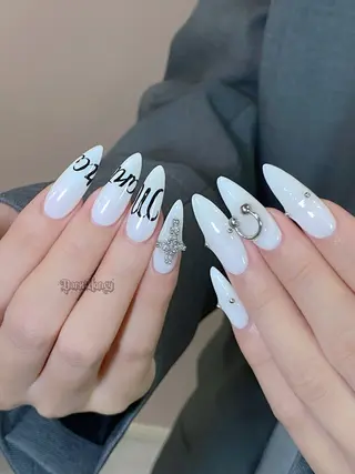 ネイル Dark honey スカルプ専門原宿店のネイルデザイン