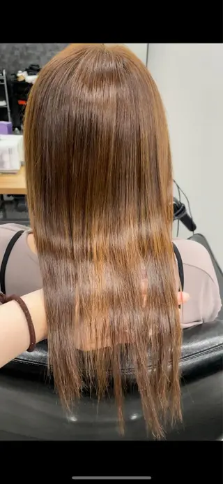 ミディアム 渡邊 彩花のヘアスタイル