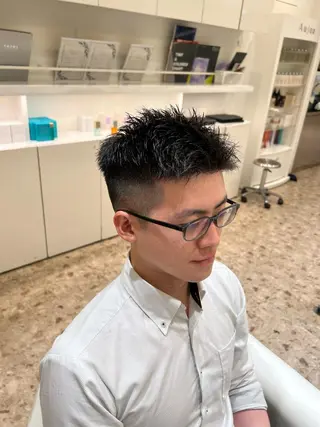 ショート カラー メンズ KING of hair byNOISM所属・京都メンズ特化✨ No. 1/ユウキのヘアスタイル