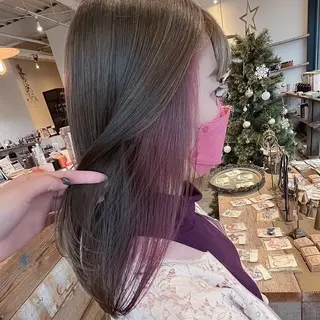 セミロング カラー 岸下 理緒のヘアスタイル