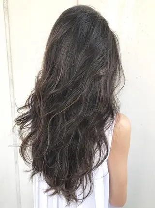 ロング カラー パーマ ヘアアレンジ メンズ ネイル マツエク・マツパ addict所属・井坂 弘人のヘアスタイル