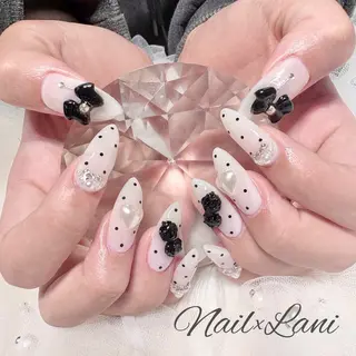 ネイル KOMINE SAAYAのネイルデザイン