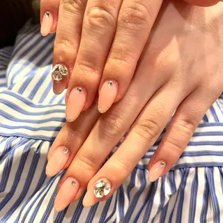 ネイル ネイルサロンBiene所属・Uozumi Sakiのネイルデザイン
