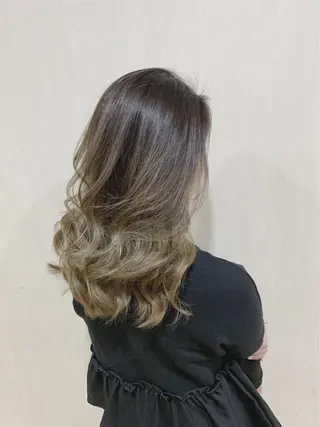 セミロング カラー hair salon darts所属・髪質改善/美髪ケア ✨岡野右京のヘアスタイル