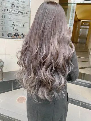 カラー 透明感カラー特化型 NAOKIのヘアスタイル