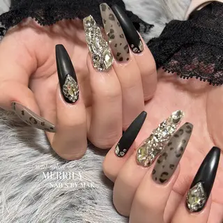 ネイル salon de Chéli所属・salon de Cheliのネイルデザイン