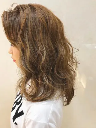 ロング _WHITE 天神店のヘアスタイル