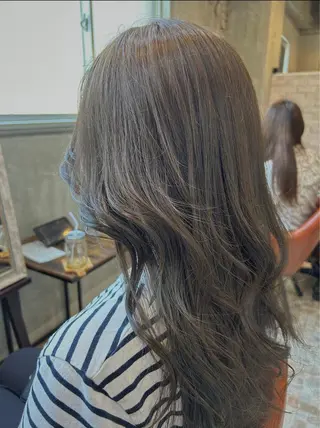 カラー botan🎧♩ akaneのヘアスタイル