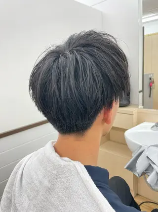 ショート 西沢 良彌のヘアスタイル