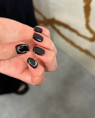 ネイル kiii.__ ✴︎*のネイルデザイン