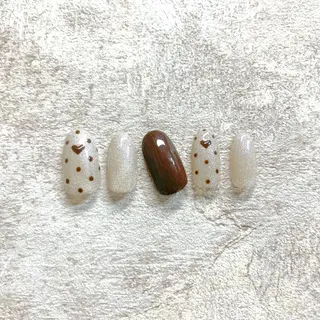 ネイル Tiary Nail Fのネイルデザイン