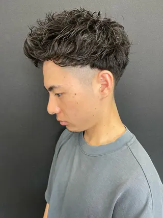 ショート パーマ メンズ beautystadium529所属・高橋 裕利のヘアスタイル