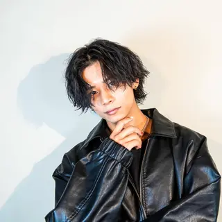 ミディアム カラー パーマ メンズ シースルーマッシュ/ メンズ/KYOHEIのヘアスタイル