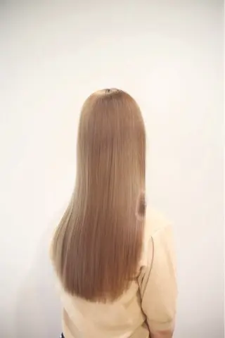 ウマバ ケンタロウのヘアスタイル