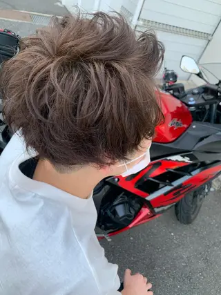 カラー メンズ 吹田 駿 髪質改善縮毛矯正のヘアスタイル