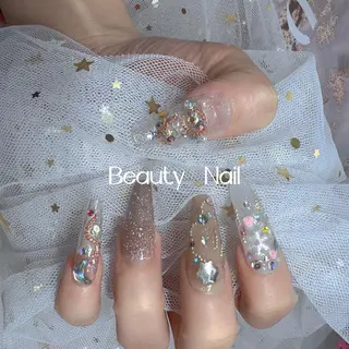 ネイル Moonstone Salon所属・Moonstone Salonのネイルデザイン