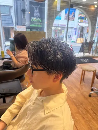 ショート hip's eyes 渡辺舜のヘアスタイル
