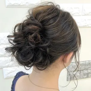 ミディアム ヘアアレンジ これた🧸ヘアメ職人 ♡髪質改善♡カラーのヘアスタイル