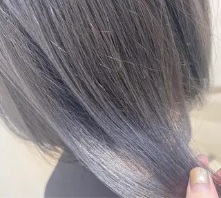 ミディアム カラー ✨くびれスタイル✨️ 戸嶋穂乃香のヘアスタイル