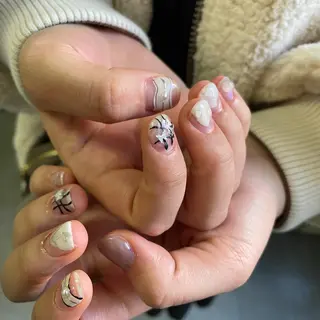 ネイル 栗田 ゆう子のネイルデザイン