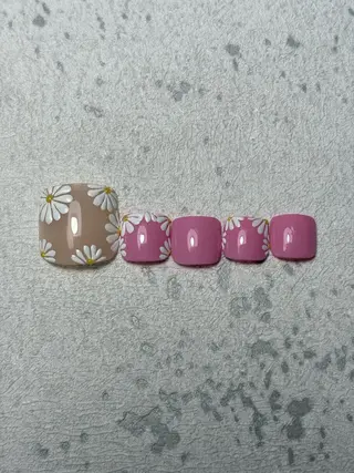 ネイル Li'a Bloom所属・🦋🤍 madoka🤍のネイルデザイン