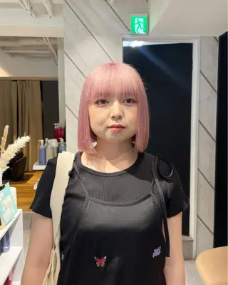 ミディアム デザイン🥇複雑履歴 ハイトーン特化のヘアスタイル